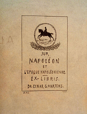 Ex libris for Einar G. Martens, laget i 1925 av bankfullmektig Ole Johan Larsen. Ex libris for Einar G. Martens, laget i 1925 av bankfullmektig Ole Johan Larsen.