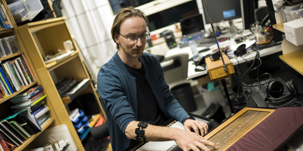 Det er viktig at vi ikkje blir så opphengt i alt vi ikkje får lov til å gjere, at vi gløymer å få gjort noko med dei gamle publiseringsmodellane, seier Alexander Refsum Jensenius. Det er viktig at vi ikkje blir så opphengt i alt vi ikkje får lov til å gjere, at vi gløymer å få gjort noko med dei gamle publiseringsmodellane, seier Alexander Refsum Jensenius.