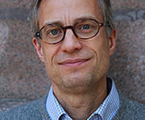 Professor Øystein Linnebo er medlem av arbeidsgruppen som kommer med forslag til sparetiltak. Professor Øystein Linnebo er medlem av arbeidsgruppen som kommer med forslag til sparetiltak.