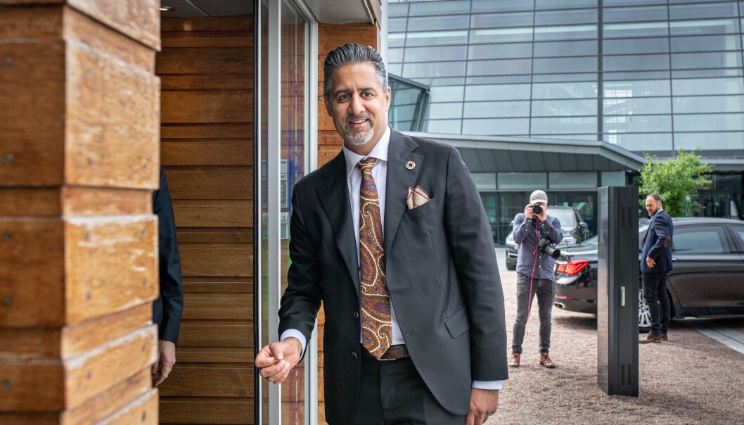 Kultur- og likestillingsminister Abid Q. Raja er ikke overrasket over resultatet av Khronos gransking av toppene i akademia. Kultur- og likestillingsminister Abid Q. Raja er ikke overrasket over resultatet av Khronos gransking av toppene i akademia.