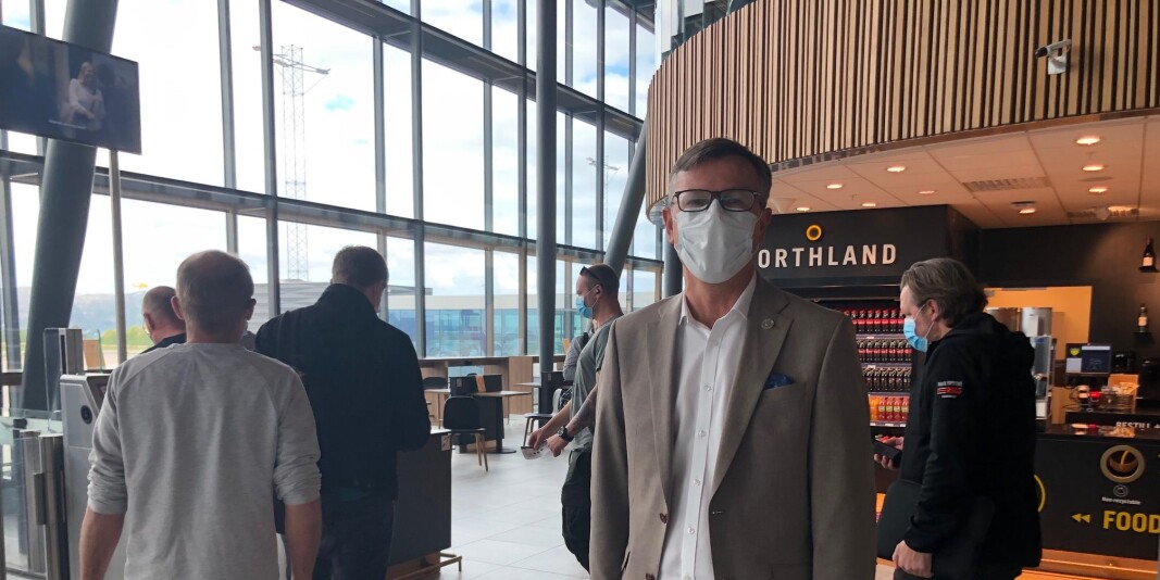 Leder av universitets- og høgskolerådet krever en koronamilliard til sektoren. Bildet er tatt på Flesland, onsdag, da Dag Rune Olsen var på vei fra Bergen til Oslo. Leder av universitets- og høgskolerådet krever en koronamilliard til sektoren. Bildet er tatt på Flesland, onsdag, da Dag Rune Olsen var på vei fra Bergen til Oslo.