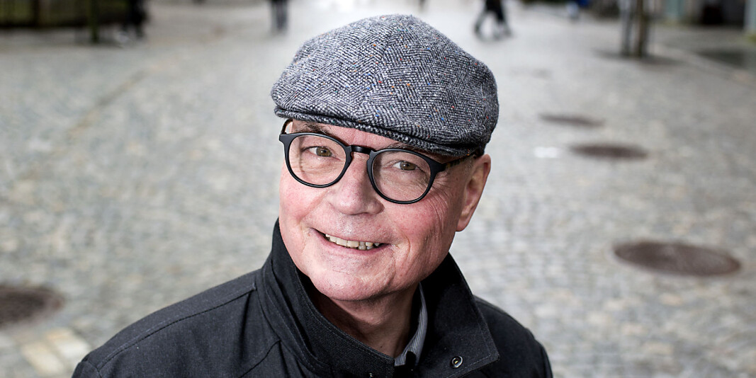 Når militærmakten ikke lenger snakker om å drepe fiender, men «å ta ut objekter», har du et teknisk-abstrakt språk som gjør det mye lettere å drepe fiender, sier professor Anders Johansen, Universitetet i Bergen (UiB). Når militærmakten ikke lenger snakker om å drepe fiender, men «å ta ut objekter», har du et teknisk-abstrakt språk som gjør det mye lettere å drepe fiender, sier professor Anders Johansen, Universitetet i Bergen (UiB).