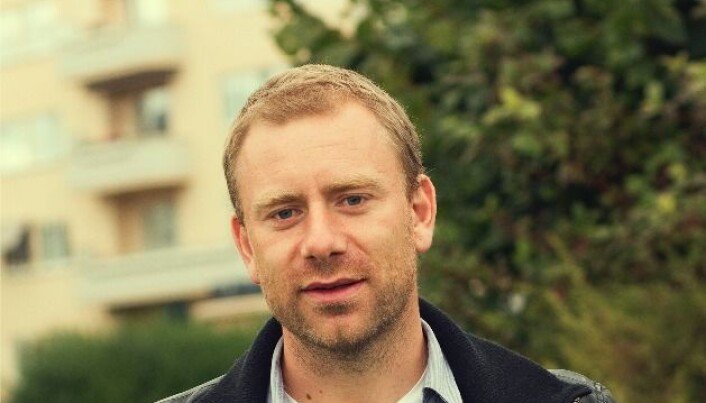 Trond Arntzen underviser bachelorstudentar på programmet litteratur, film og teater. Han har skrive manus til fleire filmar. Trond Arntzen underviser bachelorstudentar på programmet litteratur, film og teater. Han har skrive manus til fleire filmar.