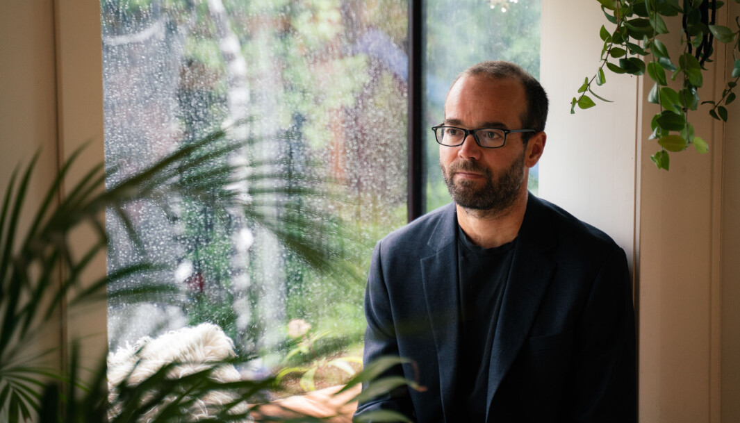 Professor Aakvaag meiner fast tilsette ved norske universitet og høgskular har ei plikt overfor norske samfunnsborgarar om å skrive fleire sakprosabøker. Professor Aakvaag meiner fast tilsette ved norske universitet og høgskular har ei plikt overfor norske samfunnsborgarar om å skrive fleire sakprosabøker.