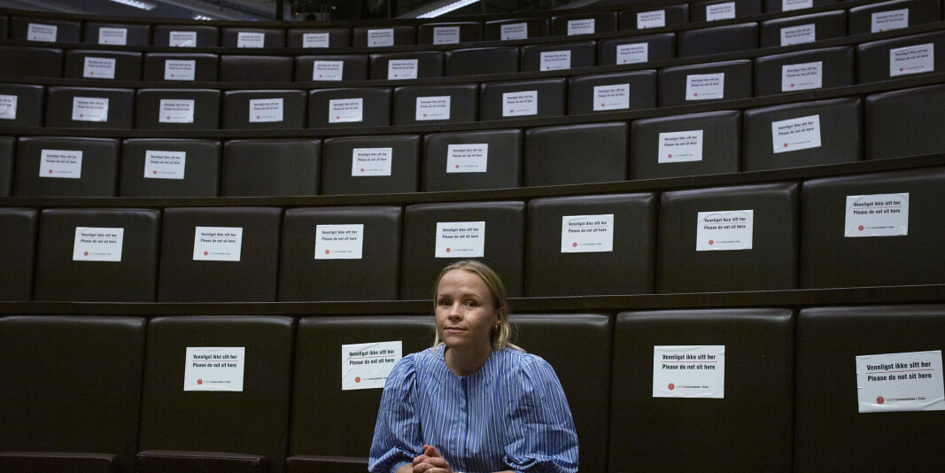 «200 år gammelt medisinstudium – like gamle undervisningsmetoder?,» skrev Oline Sæther i en kronikk. Nå har 297 medstudenter støttet henne gjennom et opprop. «200 år gammelt medisinstudium – like gamle undervisningsmetoder?,» skrev Oline Sæther i en kronikk. Nå har 297 medstudenter støttet henne gjennom et opprop.