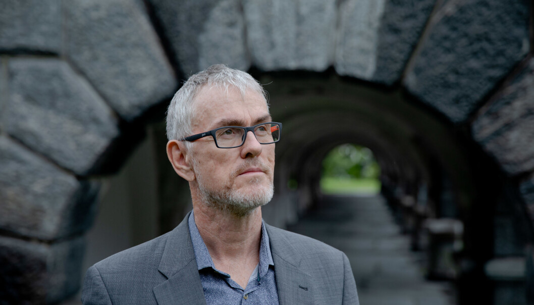 Det ryddigaste er at Dag Rune Olsen trer av med ein gong, seier Steinar Vagstad i Forskerforbundet. Det ryddigaste er at Dag Rune Olsen trer av med ein gong, seier Steinar Vagstad i Forskerforbundet.