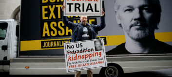 Akademikarar i bresjen for Assange: — Rettssak kan få følgjer for den frie forskinga