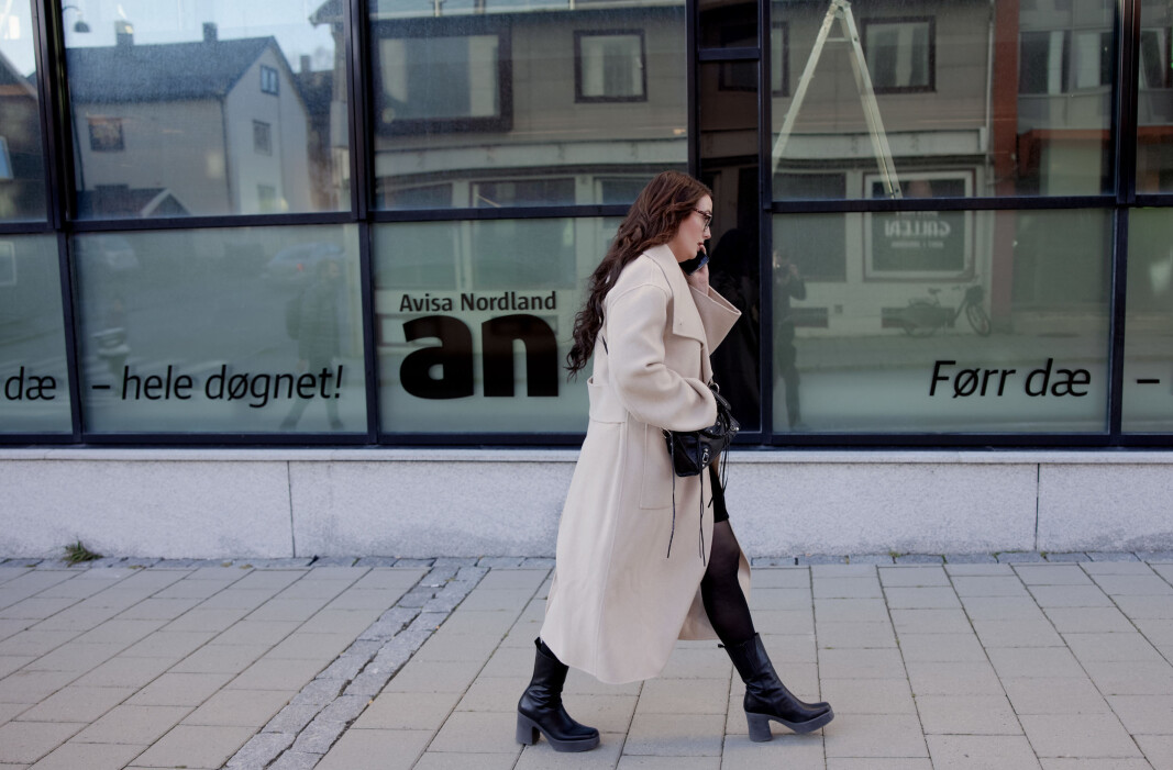 Om Bodø kan komme til å bli for lite for henne? — Eg er glad i Nordland, seier Anne Tjønndal. Men forskingsarbeidet hennar er så internasjonalt at det kunne ho i prinsippet gjort kor som helst i verda, meiner ho. Om Bodø kan komme til å bli for lite for henne? — Eg er glad i Nordland, seier Anne Tjønndal. Men forskingsarbeidet hennar er så internasjonalt at det kunne ho i prinsippet gjort kor som helst i verda, meiner ho.