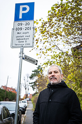 Universitetet i Oslo har ikke fått med seg de siste års utvikling i areal- og transportpolitikk når de fortsatt tilbyr gratis parkering i Oslo. Universitetet i Oslo har ikke fått med seg de siste års utvikling i areal- og transportpolitikk når de fortsatt tilbyr gratis parkering i Oslo.