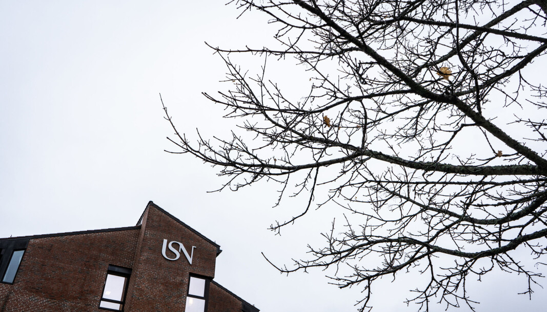Å anklage rektoratet ved USN for å være motstandere av grunnforskning er skremselsretorikk full av stråmenn, skriver de i sitt tilsvar, . Å anklage rektoratet ved USN for å være motstandere av grunnforskning er skremselsretorikk full av stråmenn, skriver de i sitt tilsvar, .