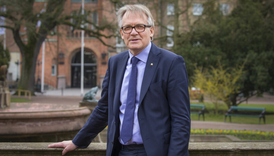 Torbjörn von Schantz, rektor ved Lunds universitet, har skrevet flere leserinnlegg om saken i svensk media, etter at han avskjediget Taylor fra hennes forskerstilling.