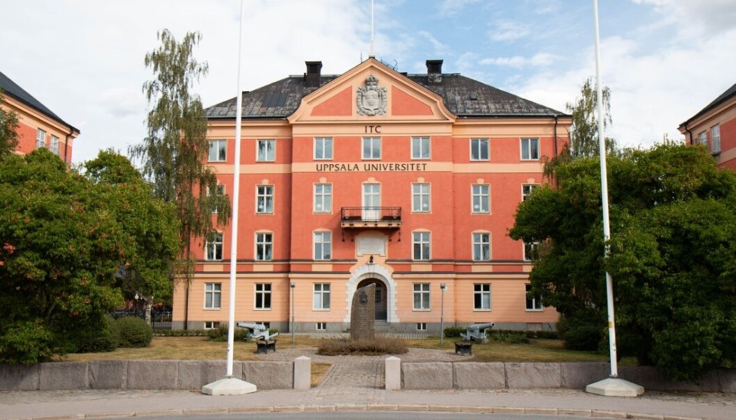 Upassande at ein førelesar går ut på denne måten, seier leiinga ved Uppsala universitet etter at ein tilsett sa at han meiner ein ikkje er i ein pandemi. Upassande at ein førelesar går ut på denne måten, seier leiinga ved Uppsala universitet etter at ein tilsett sa at han meiner ein ikkje er i ein pandemi.