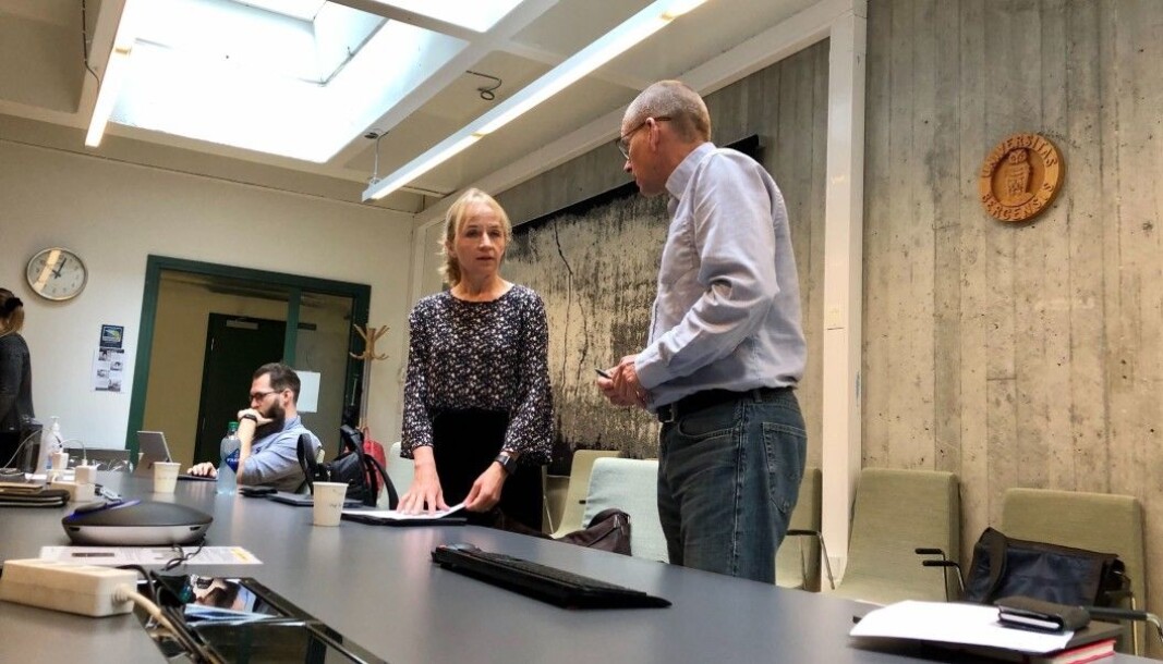 Jannicke Hiland er ekstern styreleiar i fakultetsstyret ved Det matematisk-naturvitskapelege fakultetet. Her saman med dekan Helge Dahle. No skal UiB-styret bestemma om ekstern styreleiar skal verta ei varig ordning. Jannicke Hiland er ekstern styreleiar i fakultetsstyret ved Det matematisk-naturvitskapelege fakultetet. Her saman med dekan Helge Dahle. No skal UiB-styret bestemma om ekstern styreleiar skal verta ei varig ordning.