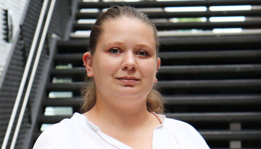 Eline Øverbø Roaldsøy er fagpolitisk ansvarleg i Studentorganisasjonen i Agder. Ho meiner at argumentasjonen til Silje Nathalie Luvåsen for bruk av skuleeksamen blir for individualistisk. Eline Øverbø Roaldsøy er fagpolitisk ansvarleg i Studentorganisasjonen i Agder. Ho meiner at argumentasjonen til Silje Nathalie Luvåsen for bruk av skuleeksamen blir for individualistisk.