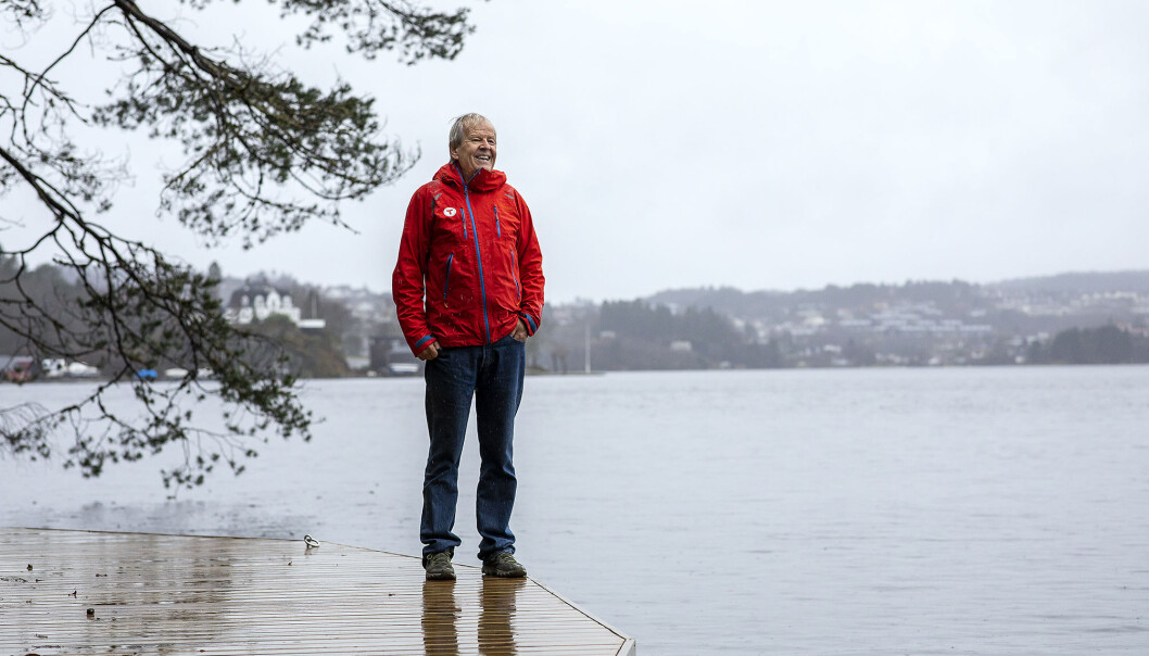 T-en på jakken viser at Petter Bjørstad er en turistforeningens mann. Han ga bort 25 millioner da han fylte 60, og er fremdeles en ivrig turgåer, og turleder. T-en på jakken viser at Petter Bjørstad er en turistforeningens mann. Han ga bort 25 millioner da han fylte 60, og er fremdeles en ivrig turgåer, og turleder.