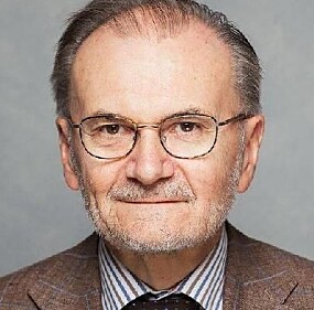 Professor Knut A. Mork nærmer seg alderen der han rett og slett ikke får lov til å være statlig ansatt lenger. Det uroer ham. Professor Knut A. Mork nærmer seg alderen der han rett og slett ikke får lov til å være statlig ansatt lenger. Det uroer ham.