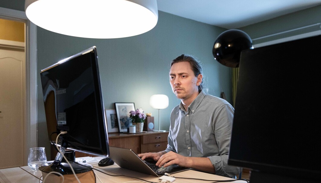 Fysiker og postdoktor Anders Kvellestad på hjemmekontoret. Han har tre år igjen av sitt engasjement ved Universitetet i Oslo. Fysiker og postdoktor Anders Kvellestad på hjemmekontoret. Han har tre år igjen av sitt engasjement ved Universitetet i Oslo.