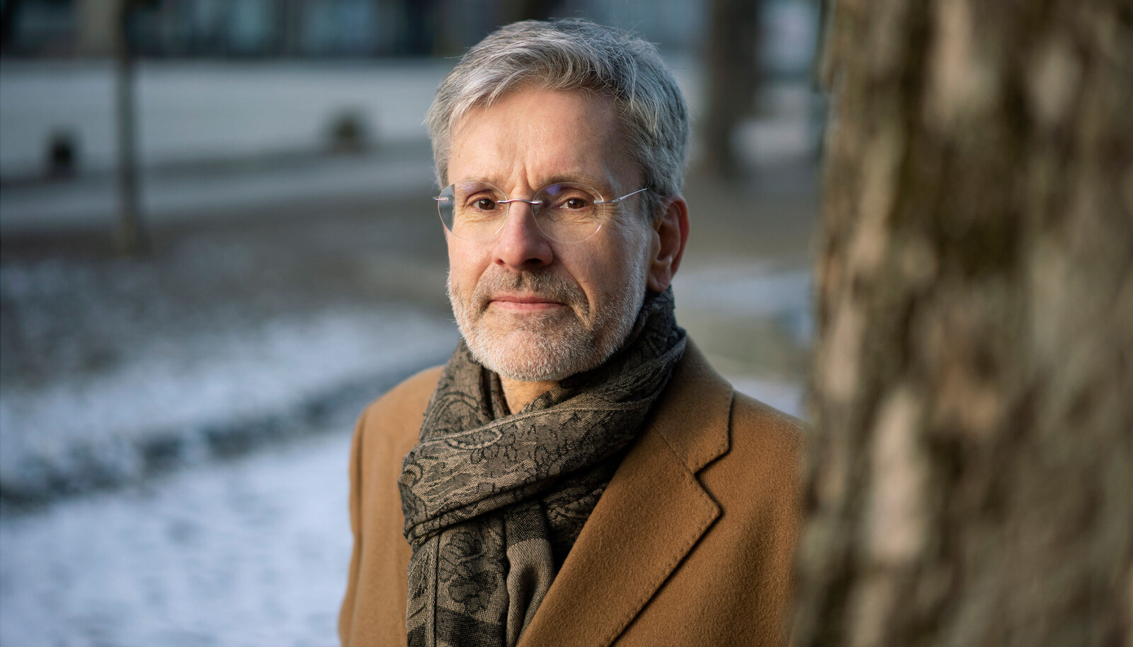 Dagens evalueringspraksis innen noen deler av Forskningsrådet lider av to svakheter: dårlig forskning kan for lett få urimelig høy karakter, og god forskning kan for lett bli underkjent av «fageksperter» som ikke kjenner den relevante forskningsfronten, skriver professor i politisk filosofi og leder for Senteret for framragende forskning, PluriCourts. Dagens evalueringspraksis innen noen deler av Forskningsrådet lider av to svakheter: dårlig forskning kan for lett få urimelig høy karakter, og god forskning kan for lett bli underkjent av «fageksperter» som ikke kjenner den relevante forskningsfronten, skriver professor i politisk filosofi og leder for Senteret for framragende forskning, PluriCourts.