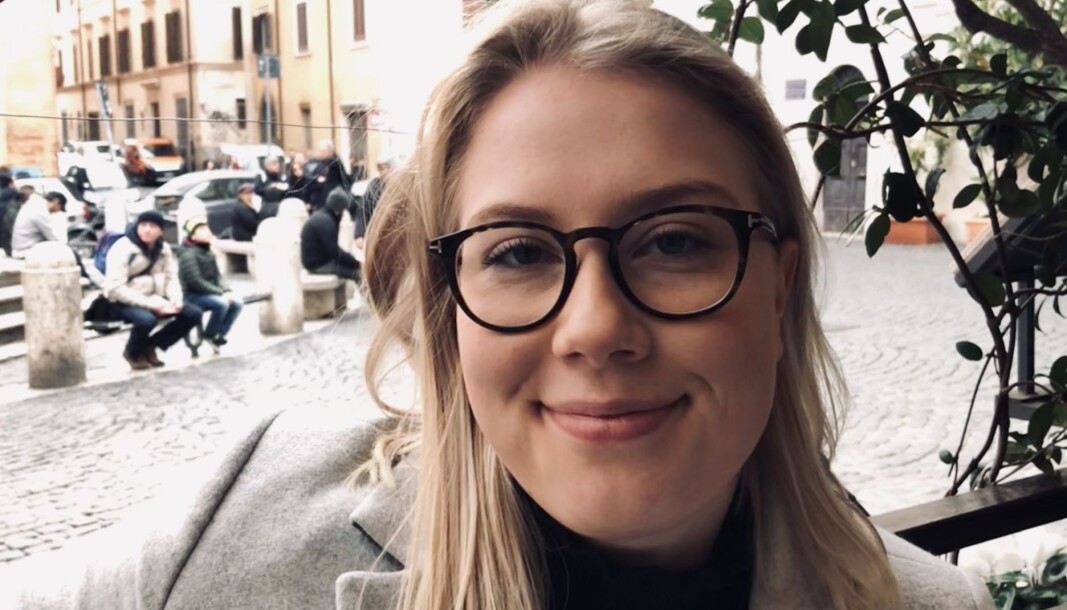 Sentralstyremedlem i Liberale Studenter, Johanne Waaler, mener pandemien gjør det mer prekært enn tidligere å få mer praksis inn i studiene. Sentralstyremedlem i Liberale Studenter, Johanne Waaler, mener pandemien gjør det mer prekært enn tidligere å få mer praksis inn i studiene.