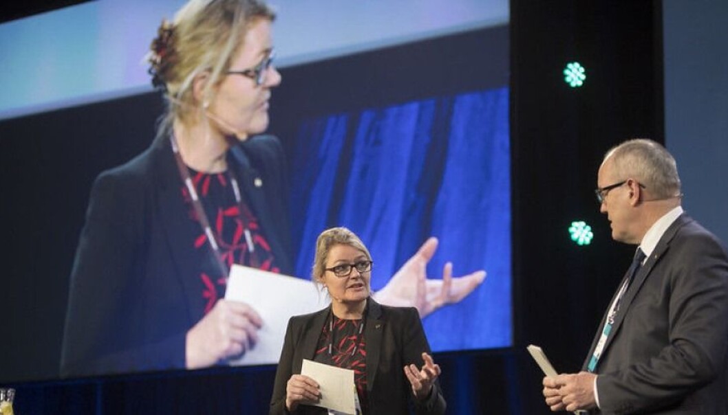 Toril Nagelhus Hernes er prorektor for nyskaping ved NTNU. Her sammen med tidligere NTNU-rektor Gunnar Bovim. Toril Nagelhus Hernes er prorektor for nyskaping ved NTNU. Her sammen med tidligere NTNU-rektor Gunnar Bovim.