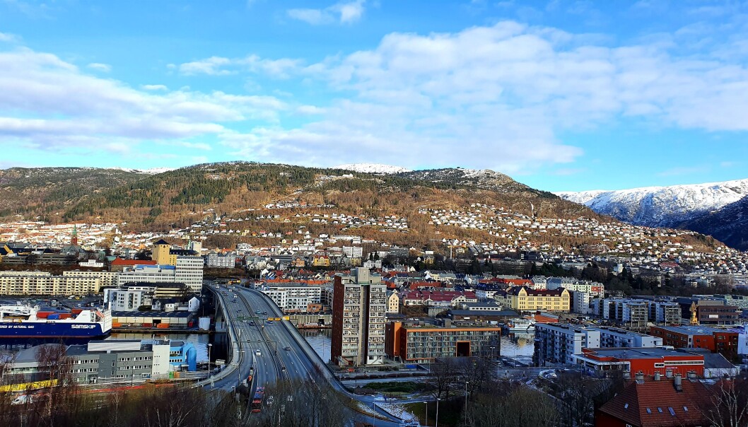Får lesesalene i denne byen åpne fra tirsdag av? Svaret får vi trolig torsdag eller fredag. Får lesesalene i denne byen åpne fra tirsdag av? Svaret får vi trolig torsdag eller fredag.