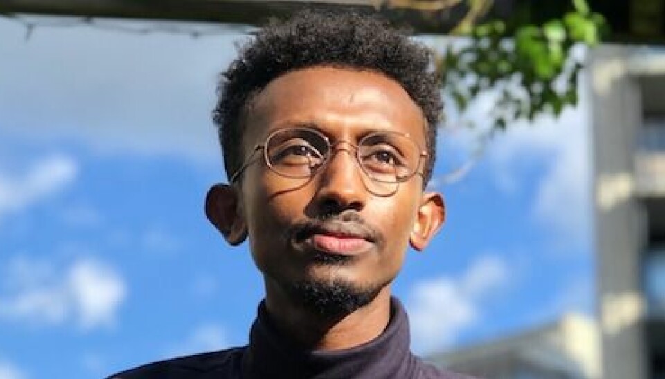 Ahmed Ali fullførte bachelor i barnevern på normert tid våren 2020 ved Høgskolen i Innlandet.