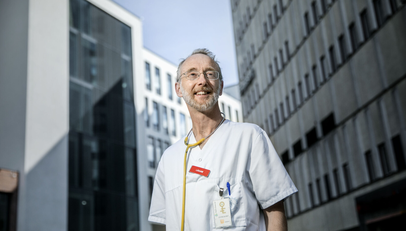 Jonas F. Ludvigsson er professor og barneoverlege. Han vil ikke lenger forske på covid-19. Jonas F. Ludvigsson er professor og barneoverlege. Han vil ikke lenger forske på covid-19.