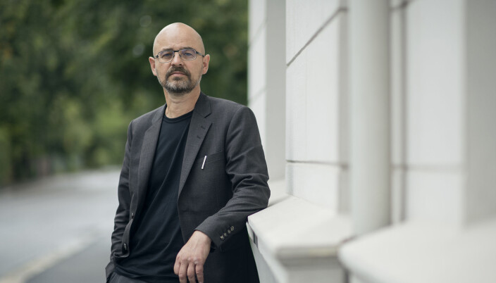 — Det er fort gjort å kjenne på ikke-mestringsfølelsen, det tror jeg nok, sier Gisle Løkken, arkitekt og president i Norske arkitekters landsforbund. — Det er fort gjort å kjenne på ikke-mestringsfølelsen, det tror jeg nok, sier Gisle Løkken, arkitekt og president i Norske arkitekters landsforbund.