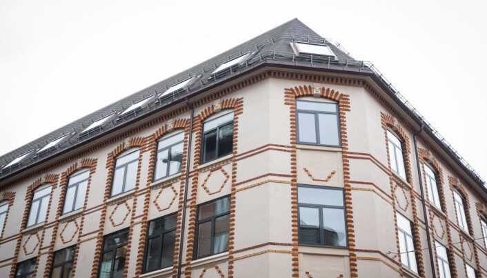 Inngår studenter leie i dette bygget, har de ikke rett på å få sagt opp leien før avtaletiden er ute og uten å betale et klekkelig administrasjonsgebyr. Inngår studenter leie i dette bygget, har de ikke rett på å få sagt opp leien før avtaletiden er ute og uten å betale et klekkelig administrasjonsgebyr.
