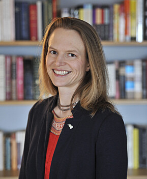Laura Saetveit Miles røysta for at avhandlinga skulle verta godkjend. Laura Saetveit Miles røysta for at avhandlinga skulle verta godkjend.