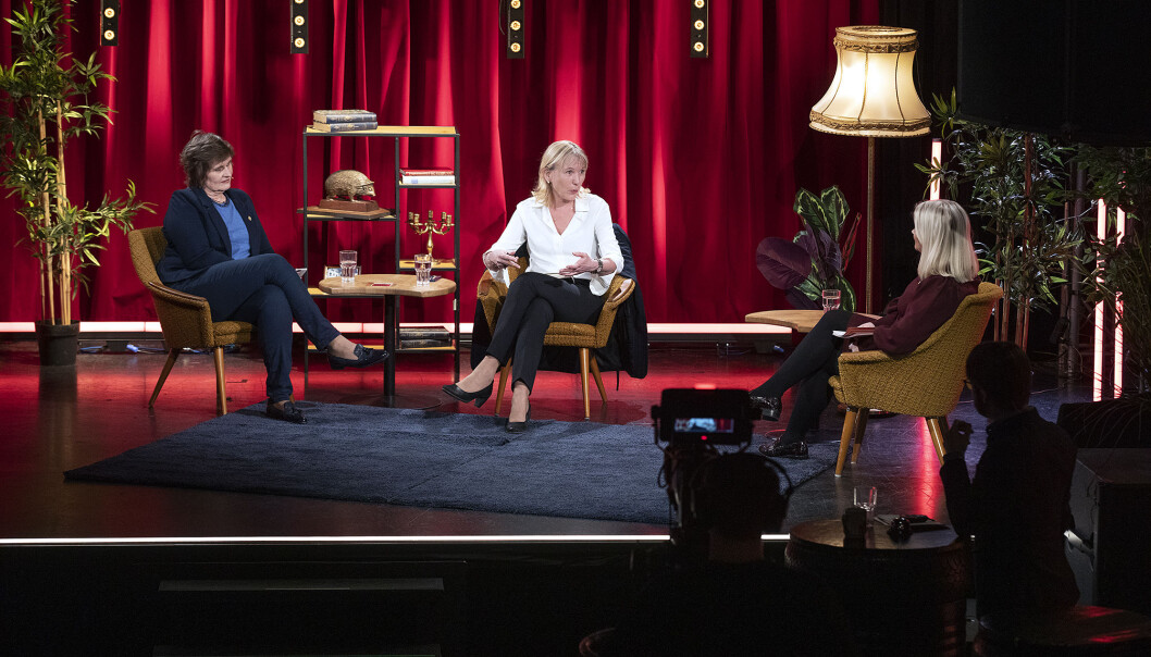 Rektorkandidat Oddrun Samdal (t.v) og rektorkandidat Margareth Hagen ved universitetet i Bergen. Rektorkandidat Oddrun Samdal (t.v) og rektorkandidat Margareth Hagen ved universitetet i Bergen.