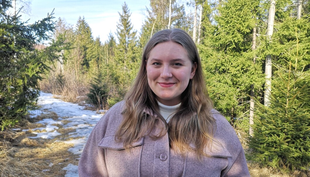 — Lille meg kan av og til føle meg litt maktesløs mot alt, men jeg velger å være optimistisk, sier førsteårs-student, Mia Mathilde Maudal. — Lille meg kan av og til føle meg litt maktesløs mot alt, men jeg velger å være optimistisk, sier førsteårs-student, Mia Mathilde Maudal.