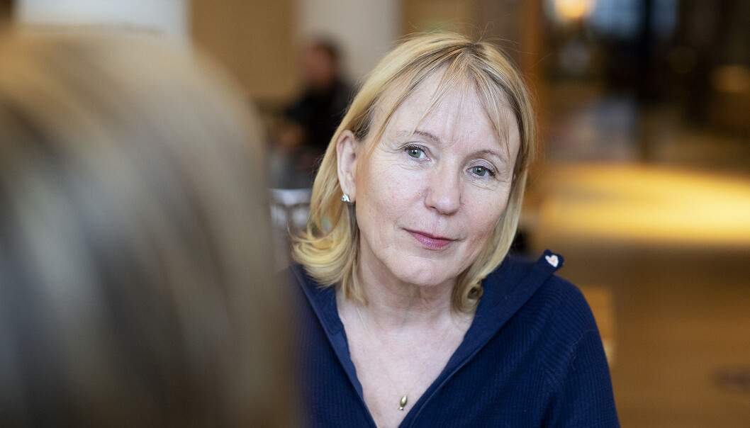 — Vi forholde oss til kommunens fagfolk og opprettholder inntil videre avstandskravet på en meter, sier rektor Margareth Hagen ved UIB — Vi forholde oss til kommunens fagfolk og opprettholder inntil videre avstandskravet på en meter, sier rektor Margareth Hagen ved UIB