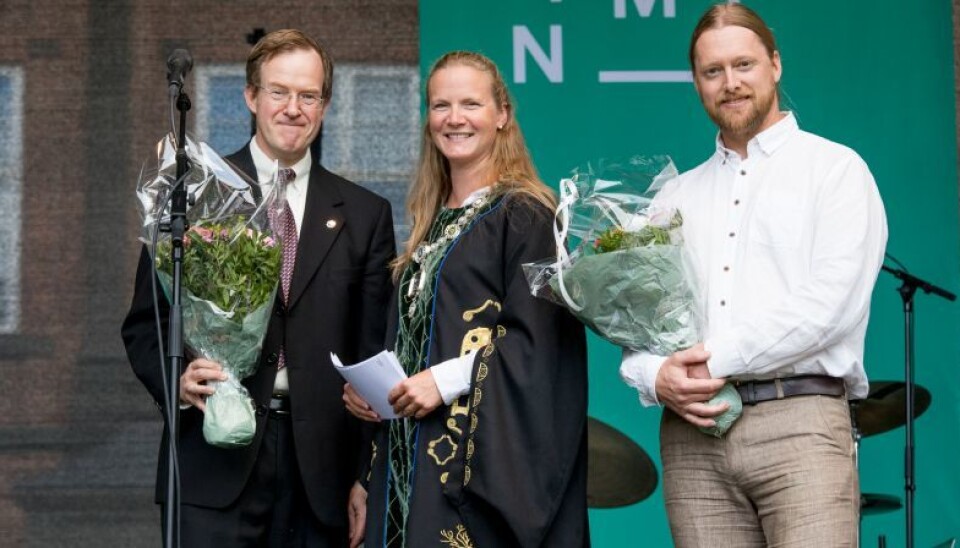 Årets forelesere 2016/2017 sammen med daværende rektor Mari Sundli Tveit, Erling Olaf Koppang og Ronny Steen.