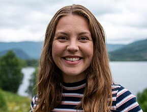 Leder av Sosialistisk ungdom, Synnøve Kronen Snyen. Leder av Sosialistisk ungdom, Synnøve Kronen Snyen.