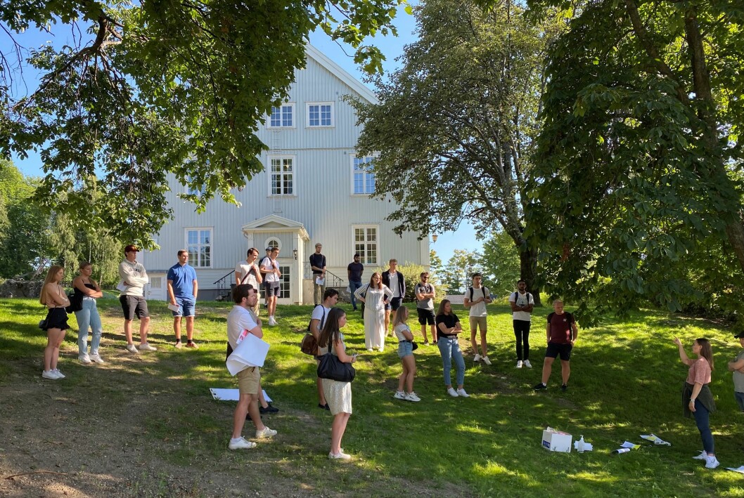 Bildet er fra studiestart ved Høgskolen i Innlandet, høsten 2021. Nå nærmer deg seg innsending av ny universitetssøknad.
