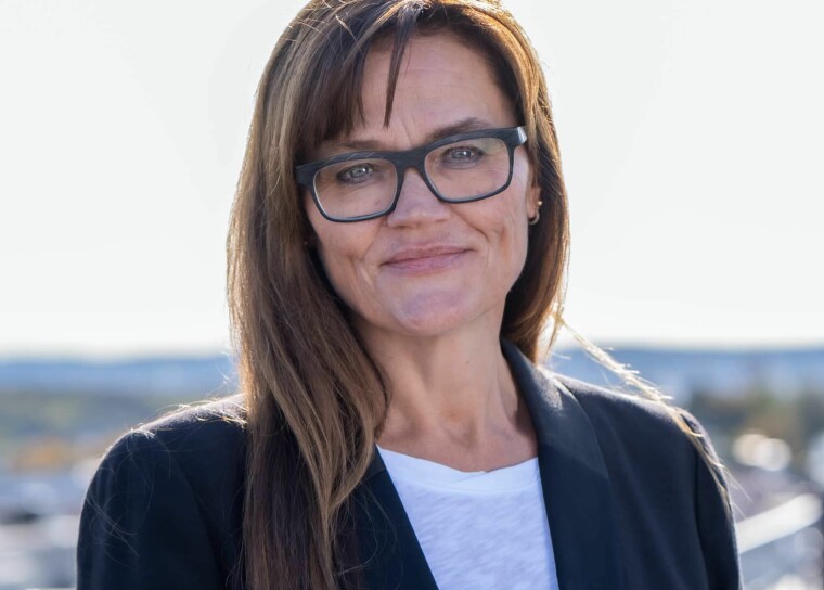 Anne Marie Due fra advokatfirmaet Hjort er hyret inn av NTNU for å forberede avskjedssaken mot førsteamanuensis Øyvind Eikrem.