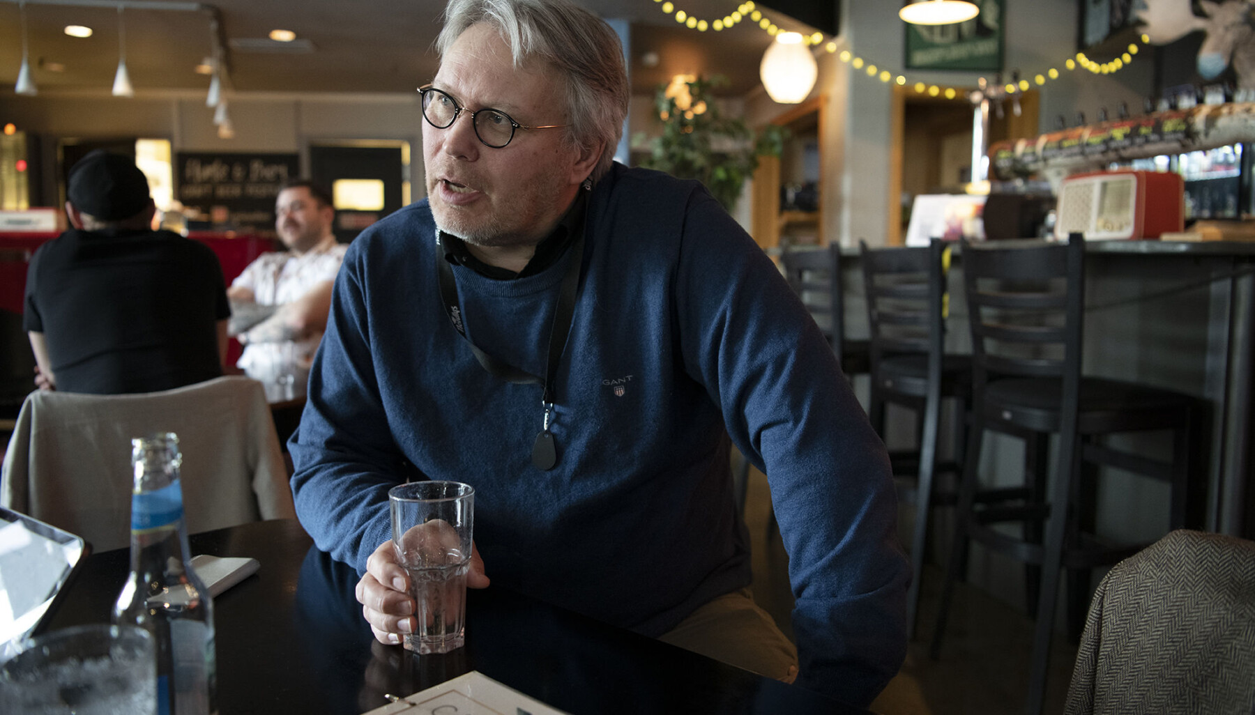 — Dag Rune Olsen kommer til å bli tatt veldig godt imot i Tromsø. Så får han heller bli holdt i ørene når det gjelder regnskap, økonomi og denslags, humrer Skjalg Fjellheim, politisk redaktør i avisen Nordlys. — Dag Rune Olsen kommer til å bli tatt veldig godt imot i Tromsø. Så får han heller bli holdt i ørene når det gjelder regnskap, økonomi og denslags, humrer Skjalg Fjellheim, politisk redaktør i avisen Nordlys.