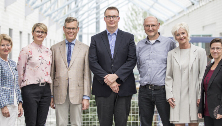I 2018 ble UiTs andre pulje med meritterte undervisere utnevnt. Professor Tore Nesset er en av dem , nummer tre fra venstre. I 2018 ble UiTs andre pulje med meritterte undervisere utnevnt. Professor Tore Nesset er en av dem , nummer tre fra venstre.