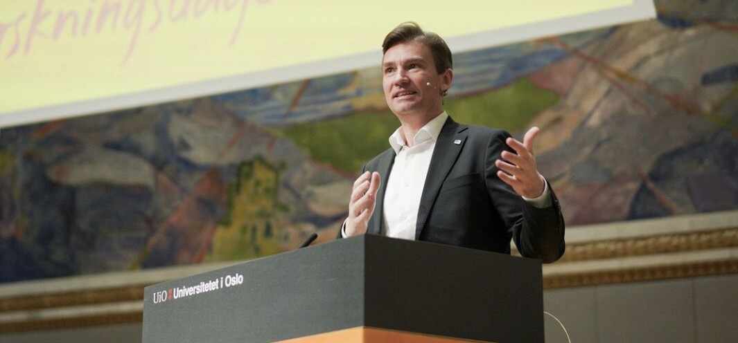 Statsråd Henrik Asheim og Kunnskapsdepartementet oppnevnte denne uken styremedlemmer til en rekke universiteter og høgskoler. Statsråd Henrik Asheim og Kunnskapsdepartementet oppnevnte denne uken styremedlemmer til en rekke universiteter og høgskoler.