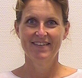 Studieleder Hege Løberg har en forventning mot seg om ikke å snakke eller uttale seg om kollega Geir Aaseruds varslinngssak. Studieleder Hege Løberg har en forventning mot seg om ikke å snakke eller uttale seg om kollega Geir Aaseruds varslinngssak.
