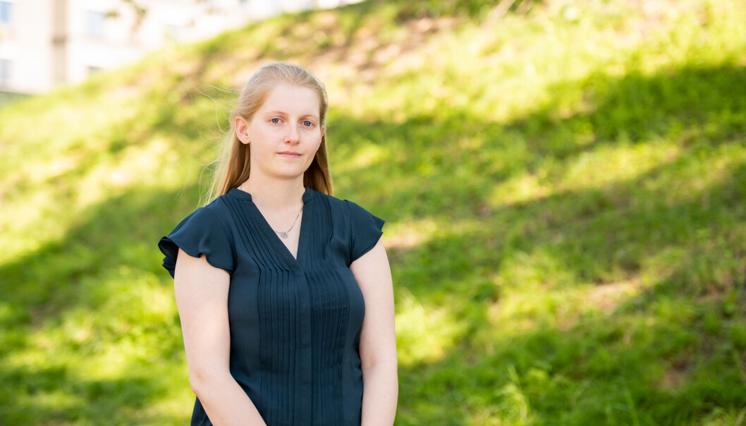 Leder av NITO Studentene, Linn Robin Andersen, reagerer på at det blir gitt to tilbud om studieplass per planlagte studieplass i IKT-studier. Leder av NITO Studentene, Linn Robin Andersen, reagerer på at det blir gitt to tilbud om studieplass per planlagte studieplass i IKT-studier.