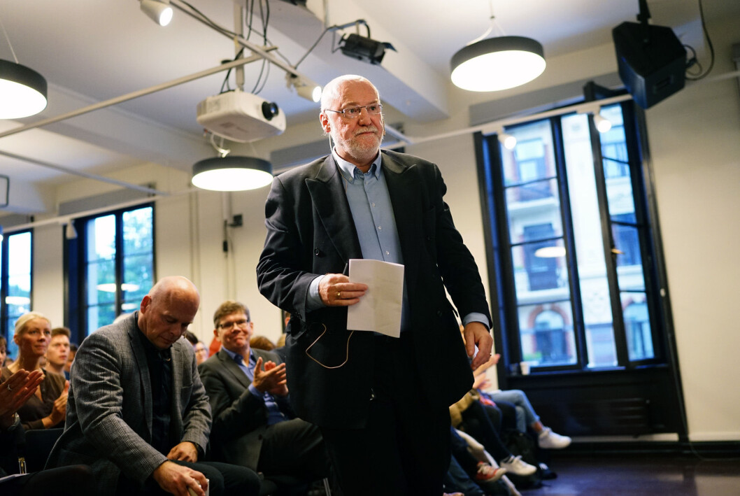 Professor emeritus Bernt Aardal er ifølge Klassekampen den mest siterte akademikeren i norske medier de siste ti årene. Professor emeritus Bernt Aardal er ifølge Klassekampen den mest siterte akademikeren i norske medier de siste ti årene.