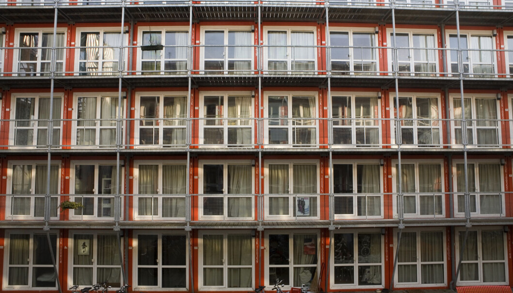 Kontainere brukt som midlertidige studentboliger i Amsterdam. Kontainere brukt som midlertidige studentboliger i Amsterdam.