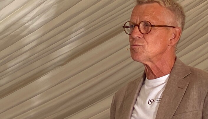 Viserektor Nils Kristian Bogen, ved USN, er sikret en lønn som tilsvarer den høyeste dekanlønnen ved universitetet den dagen han går av som viserektor. Viserektor Nils Kristian Bogen, ved USN, er sikret en lønn som tilsvarer den høyeste dekanlønnen ved universitetet den dagen han går av som viserektor.