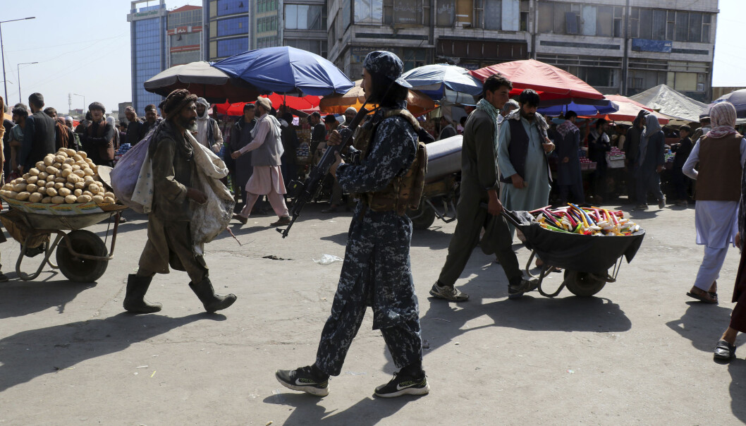 Taliban har lovet at de skal føre en mer liberal politikk enn da de hadde makten i årene 1996–2001. Taliban har lovet at de skal føre en mer liberal politikk enn da de hadde makten i årene 1996–2001.