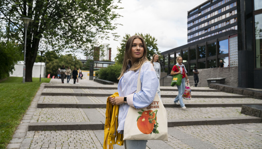 Universitetet i Oslo-student Astrid Utheim Aune går honours-programmet i samfunnsvitenskap og tar en bachelorgrad i statsvitenskap. Universitetet i Oslo-student Astrid Utheim Aune går honours-programmet i samfunnsvitenskap og tar en bachelorgrad i statsvitenskap.