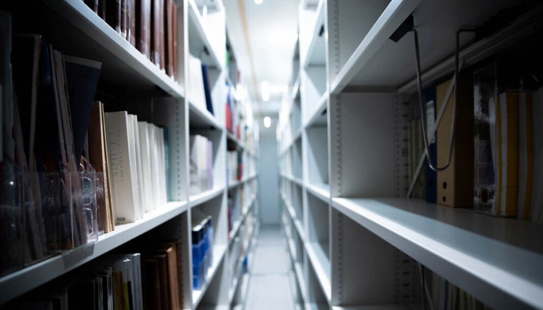Norge har bare ett forskningsmiljø for bibliometri, som er vitenskapelige studier av forskningsaktivitet på grunnlag av bibliografiske data. Dette miljøet står nå i fare for å forsvinne, skriver Nifu-forsker Gunnar Sivertsen. Norge har bare ett forskningsmiljø for bibliometri, som er vitenskapelige studier av forskningsaktivitet på grunnlag av bibliografiske data. Dette miljøet står nå i fare for å forsvinne, skriver Nifu-forsker Gunnar Sivertsen.
