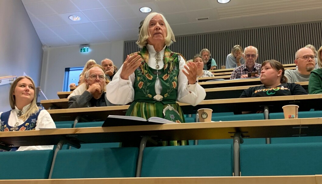 Arna Meisfjord var rektor ved dåverande Høgskolen på Nesna. Ho har engasjert seg i Folkeaksjonen for høgare utdanning på Helgeland. Biletet er frå konferansen på Nesna i slutten av august.