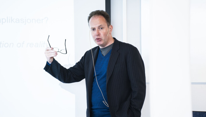 Øyvind Eikrem underviser ved Institutt for sosialt arbeid, men har foreslått at han kan flytte til et annet institutt. Øyvind Eikrem underviser ved Institutt for sosialt arbeid, men har foreslått at han kan flytte til et annet institutt.